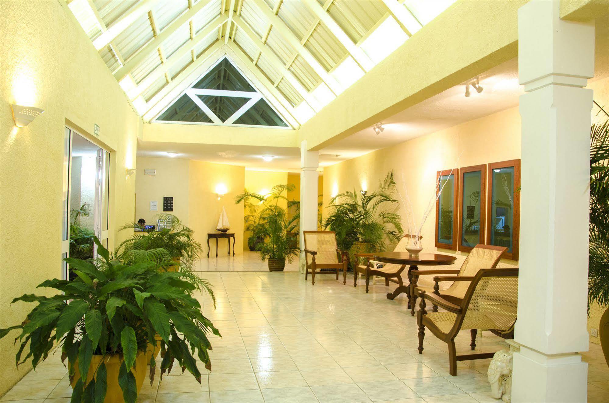 Silver Beach Hotel Trou d'Eau Douce Esterno foto