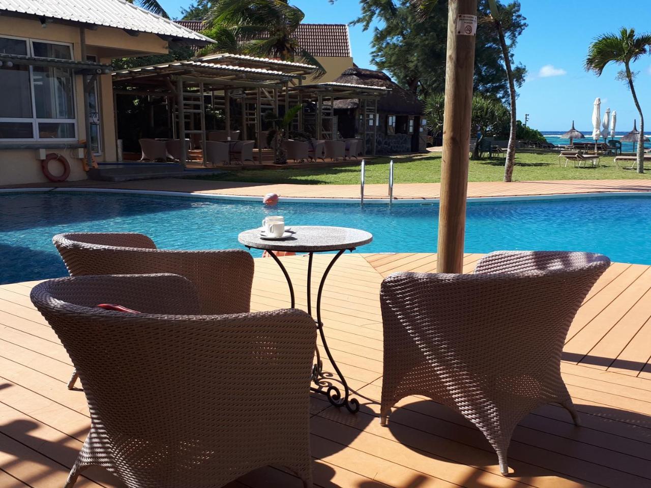 Silver Beach Hotel Trou d'Eau Douce Esterno foto